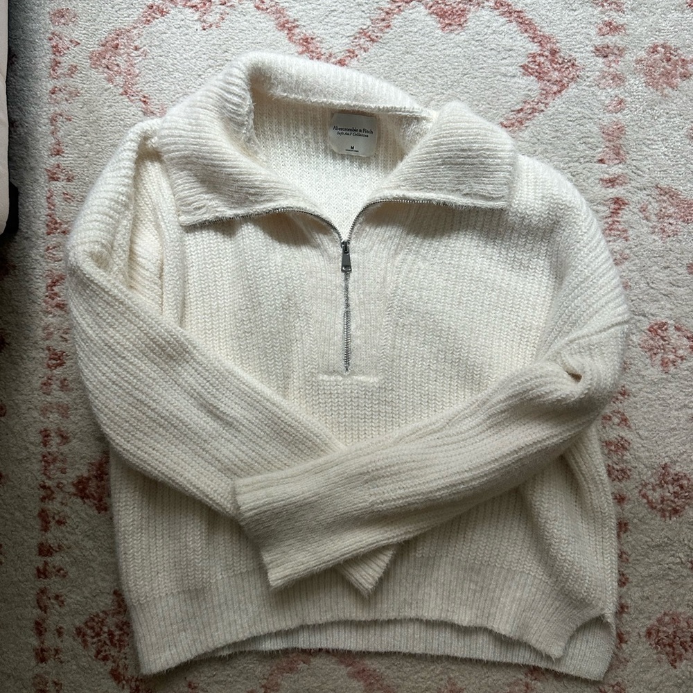 Abercrombie & Fitch Cream Quarter Zip Fuzzy Sweater - Picture 2 of 3